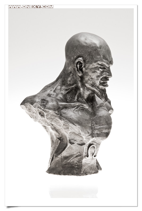 http://www.onexy.com/onexy/II_Statues/09_02_02_Kratos21/pic/03.jpg